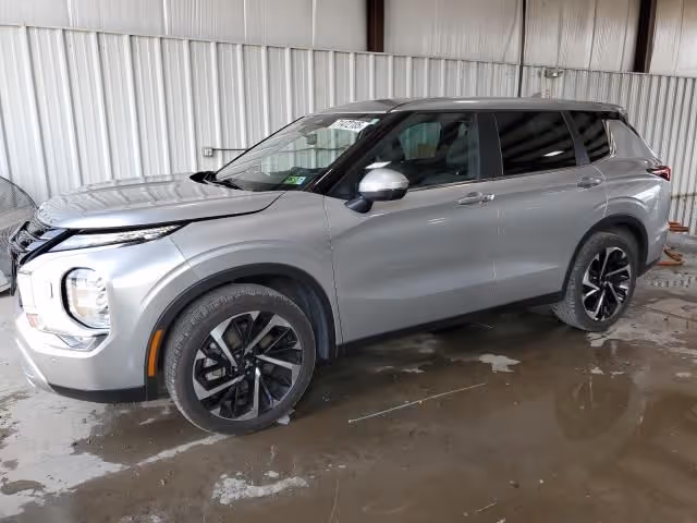 Mitsubishi Outlander - зображення 1