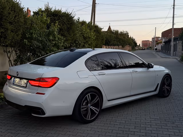 BMW 7 серії - зображення 3