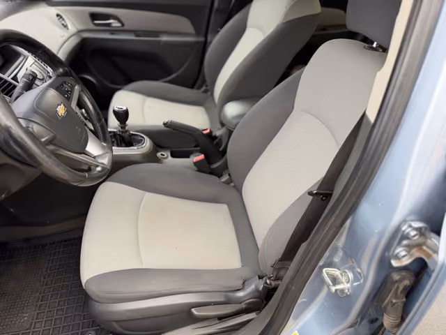 Chevrolet Cruze - зображення 4