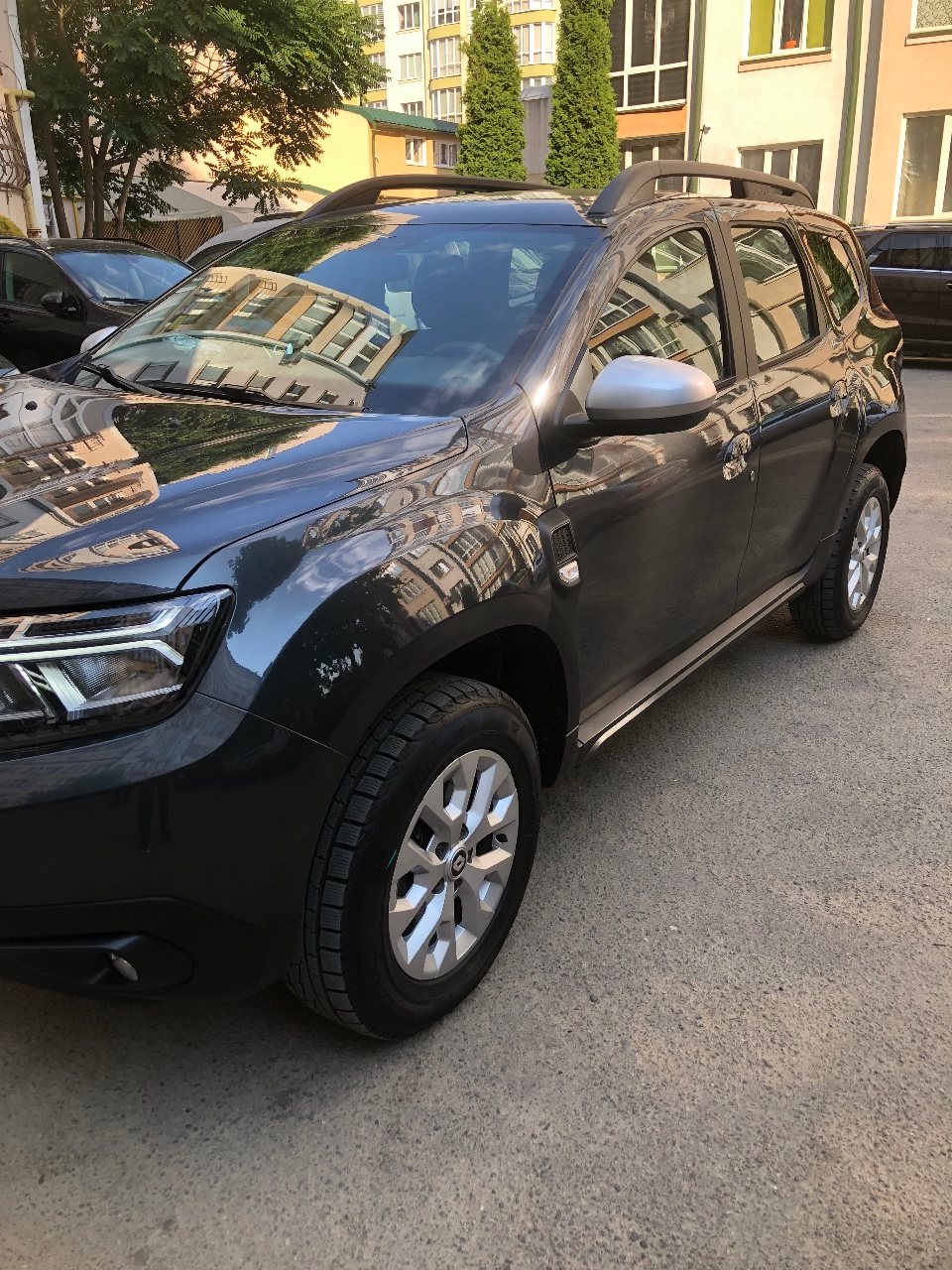 Renault Duster - фото 1