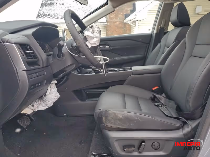 Nissan Rogue - фото 7