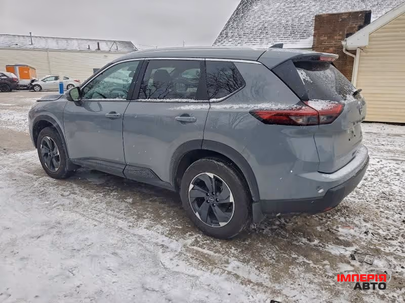Nissan Rogue - фото 4