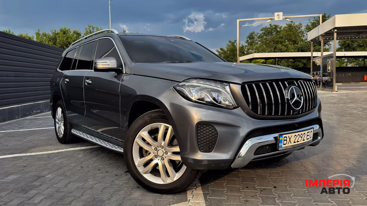 Mercedes-Benz GLS - фото 3
