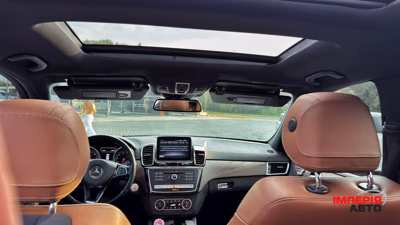 Mercedes-Benz GLS - фото 15