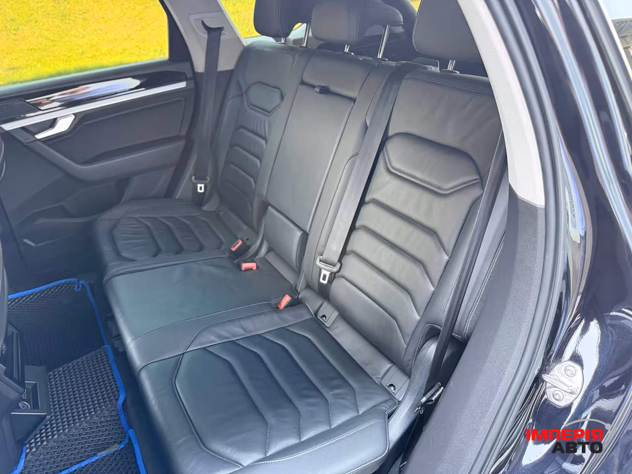 Volkswagen Touareg - фото 28