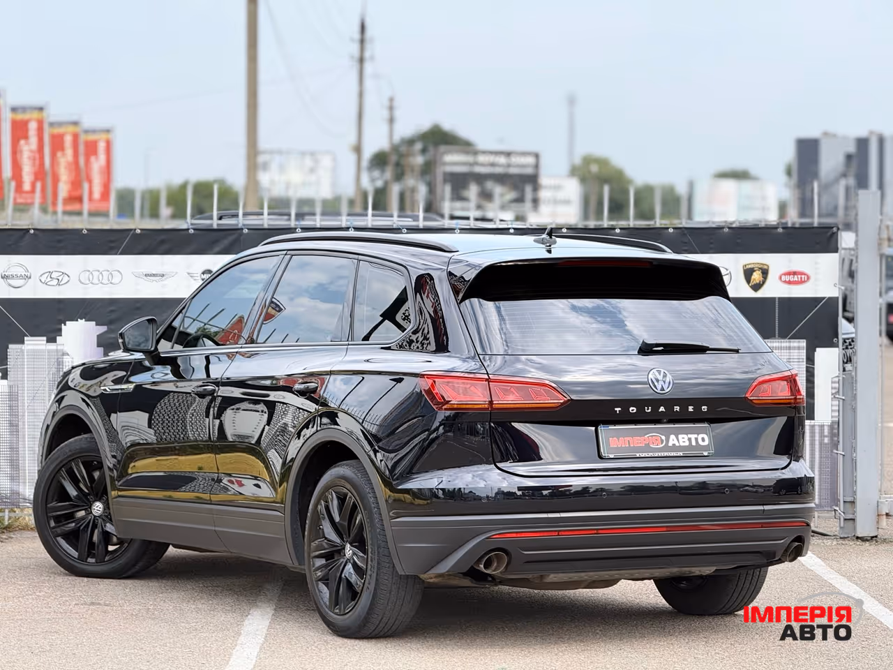 Volkswagen Touareg - фото 53