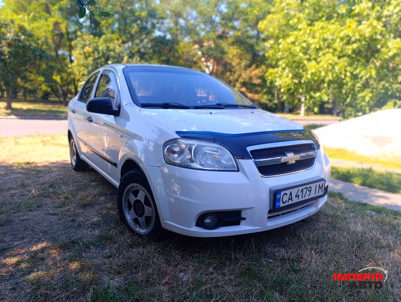 Chevrolet Aveo - фото 1