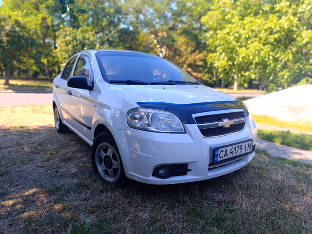 Chevrolet Aveo - зображення 1