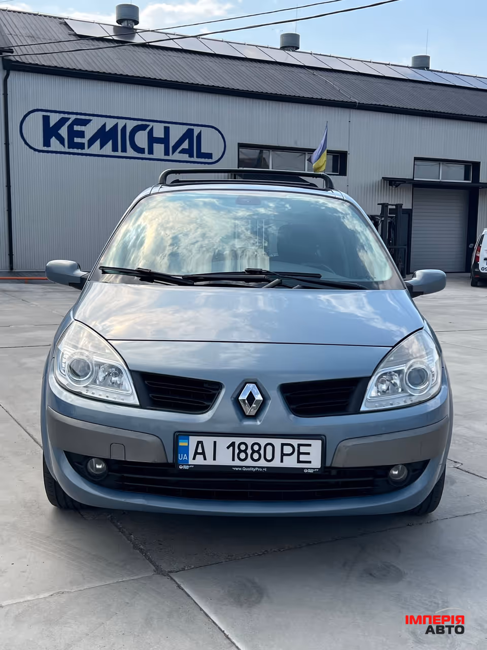 Renault Scenic - фото 5