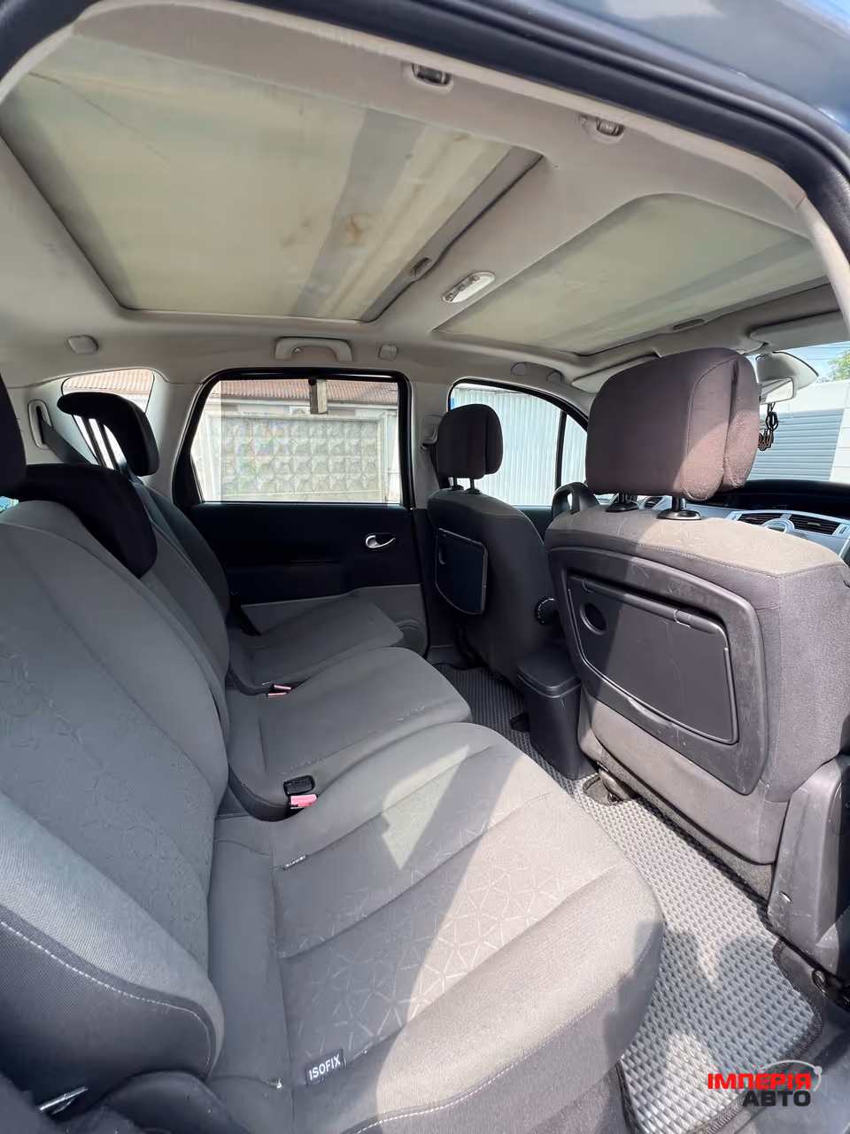 Renault Scenic - фото 27