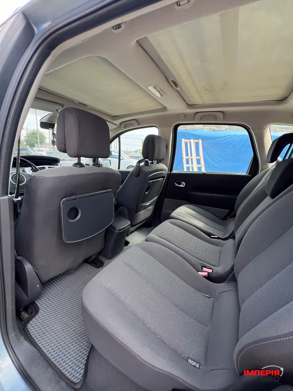 Renault Scenic - фото 26