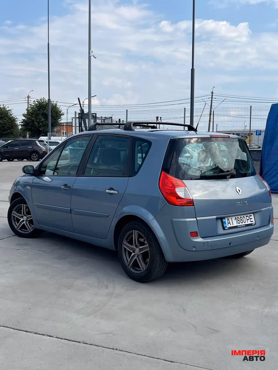 Renault Scenic - фото 4