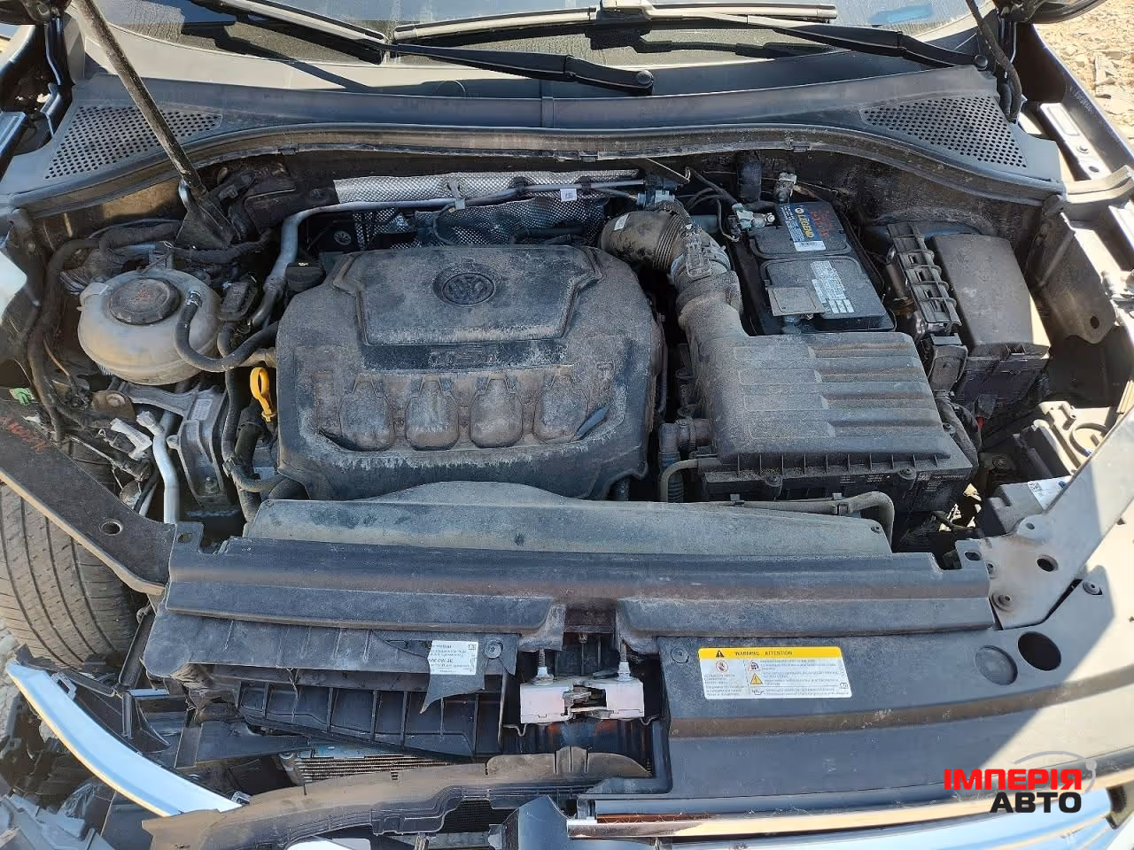 Volkswagen Tiguan - фото 12