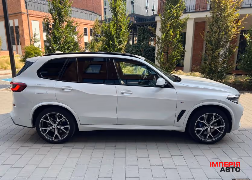 BMW X5 - фото 3