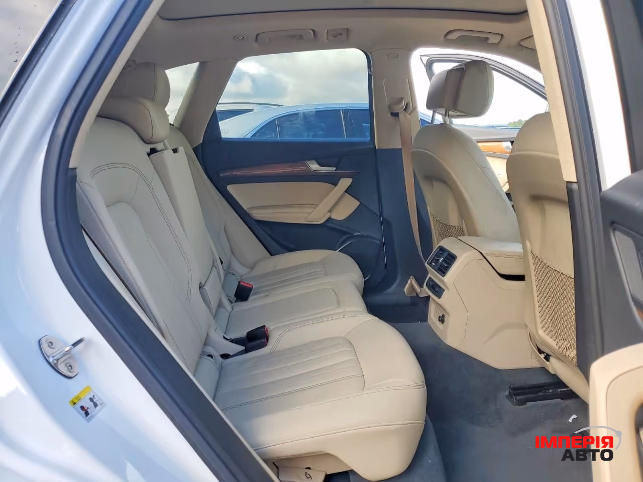 Audi Q5 - фото 10