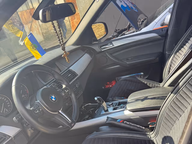 BMW X5 - зображення 3