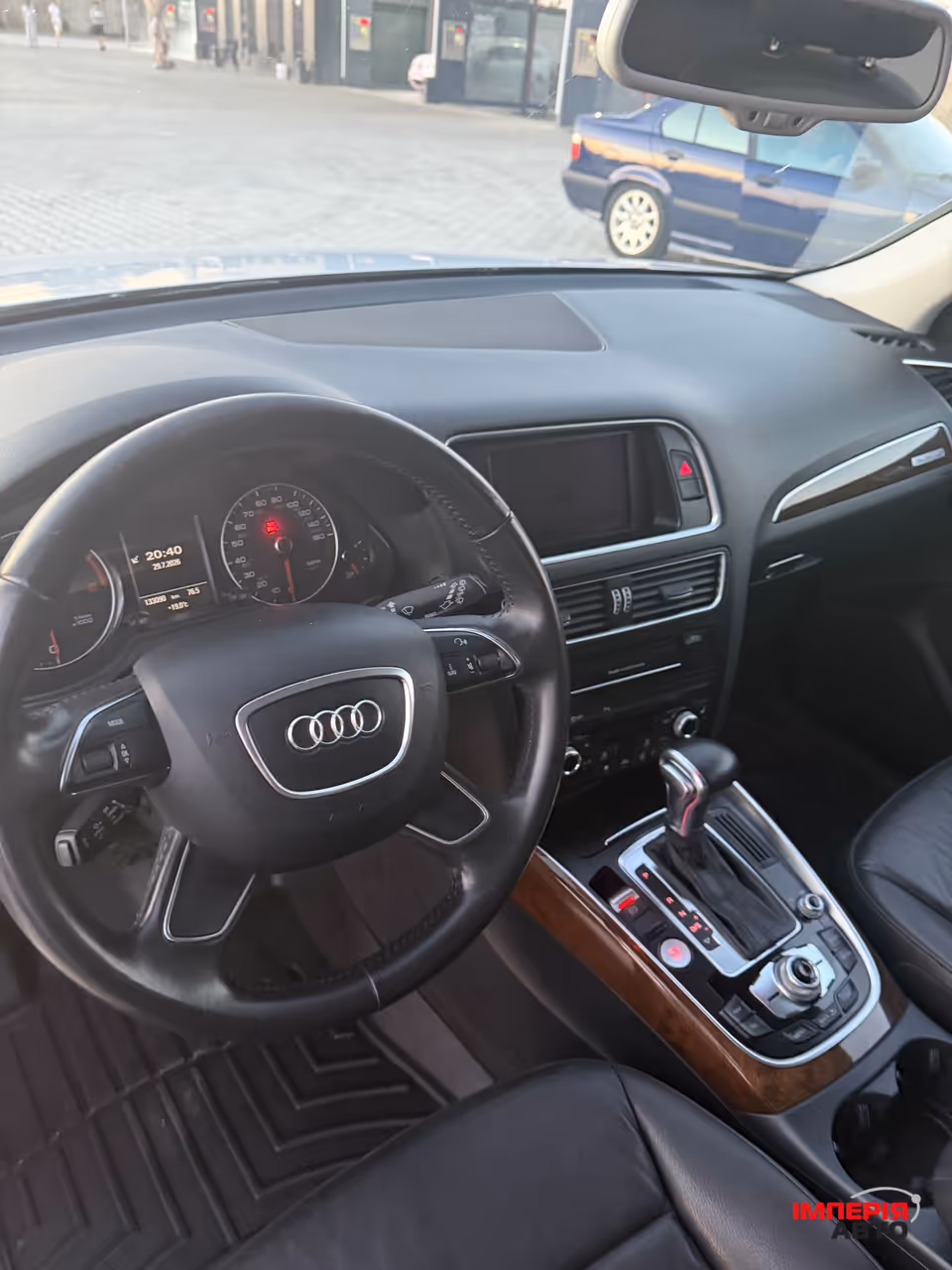 Audi Q5 - фото 12