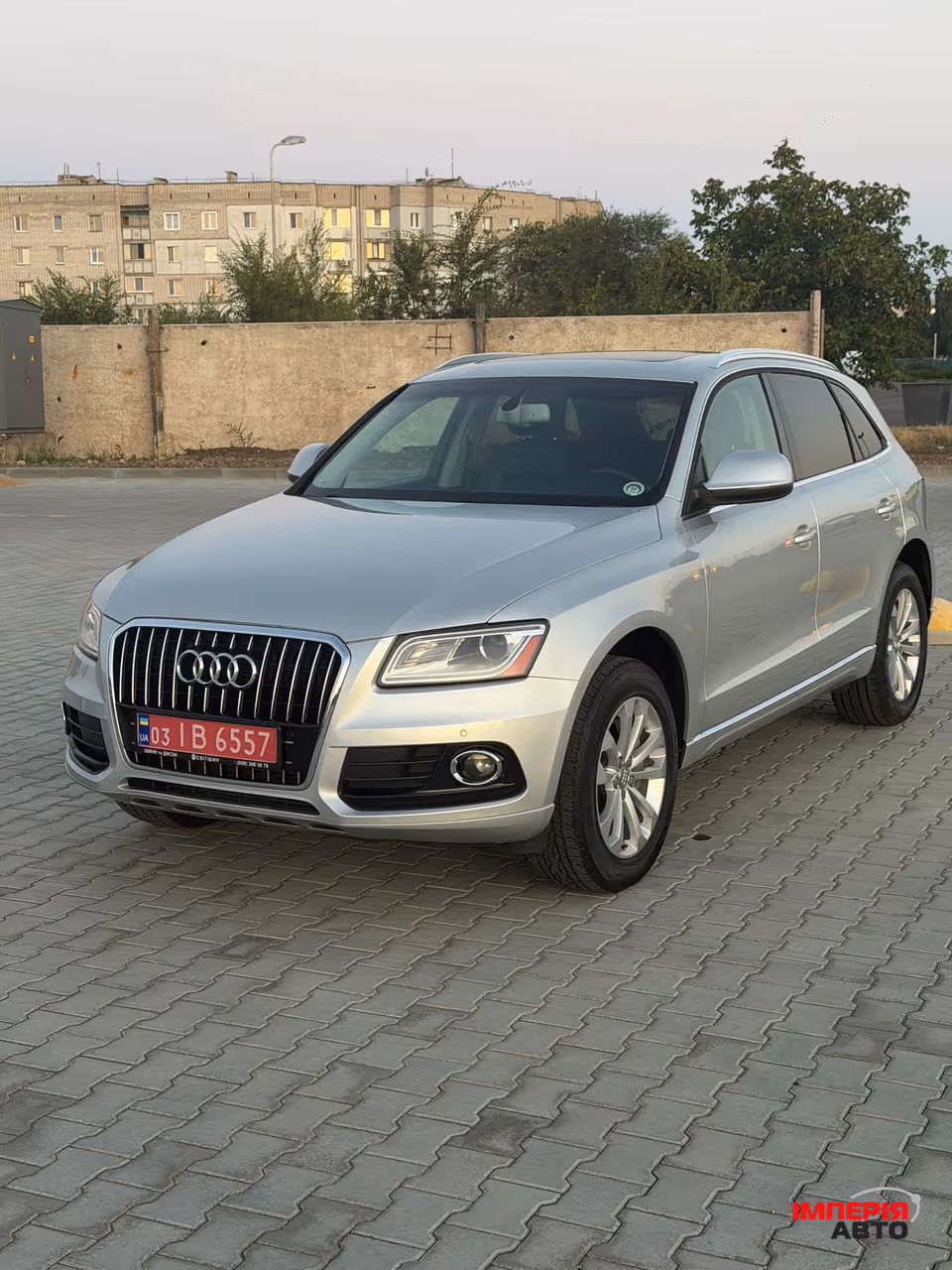 Audi Q5 - фото 1
