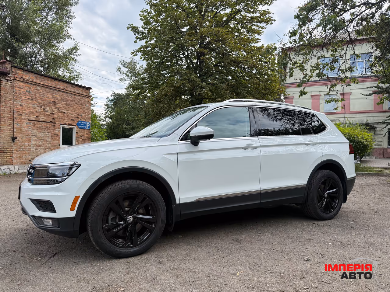 Volkswagen Tiguan - фото 19
