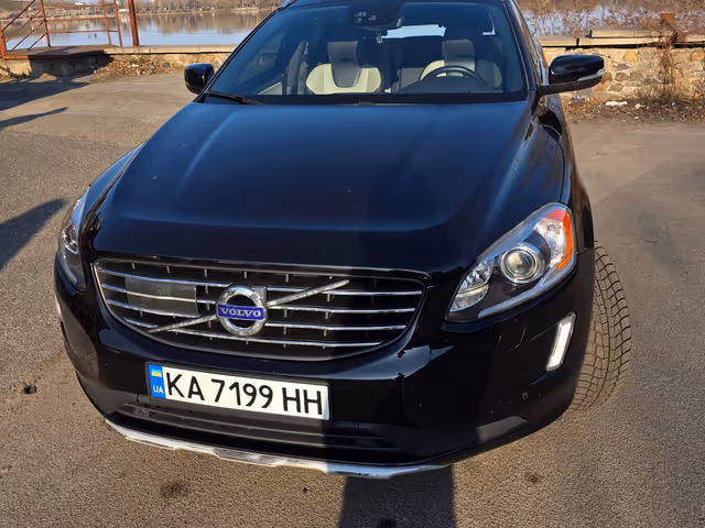 Volvo XC60 - зображення 1