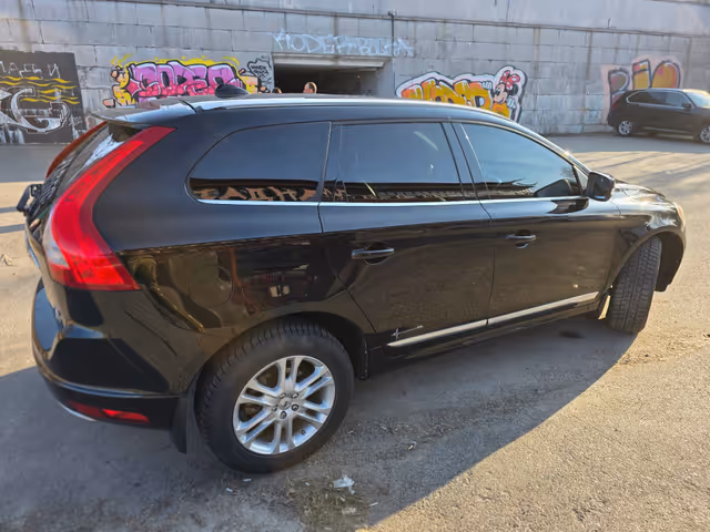 Volvo XC60 - зображення 2