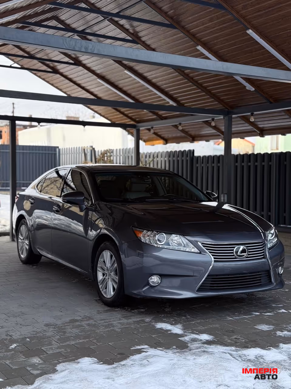 Lexus ES - фото 1
