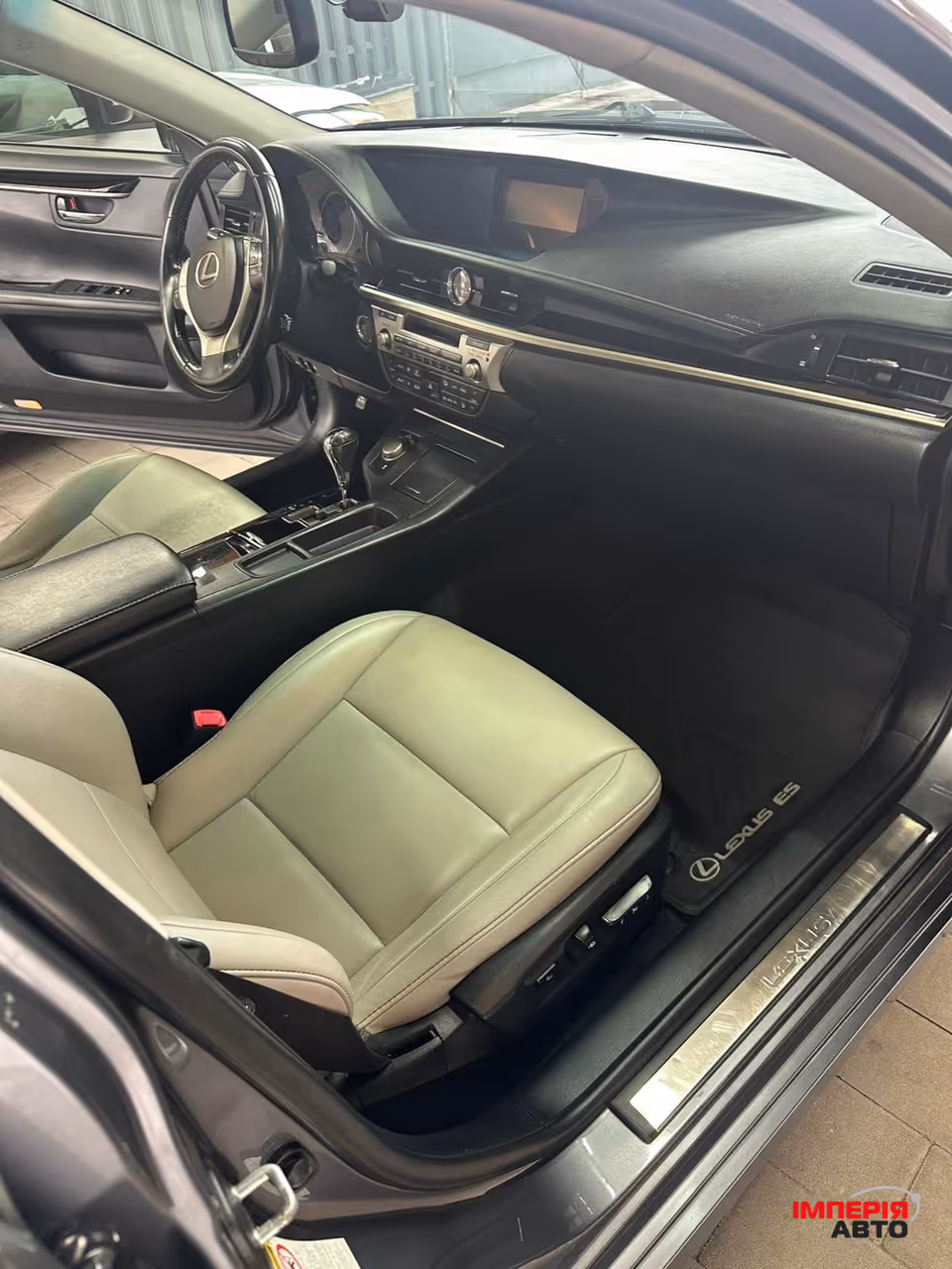 Lexus ES - фото 20
