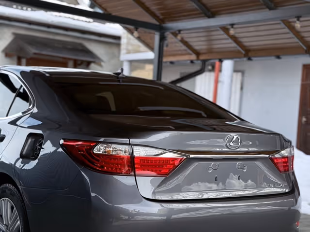 Lexus ES - зображення 3