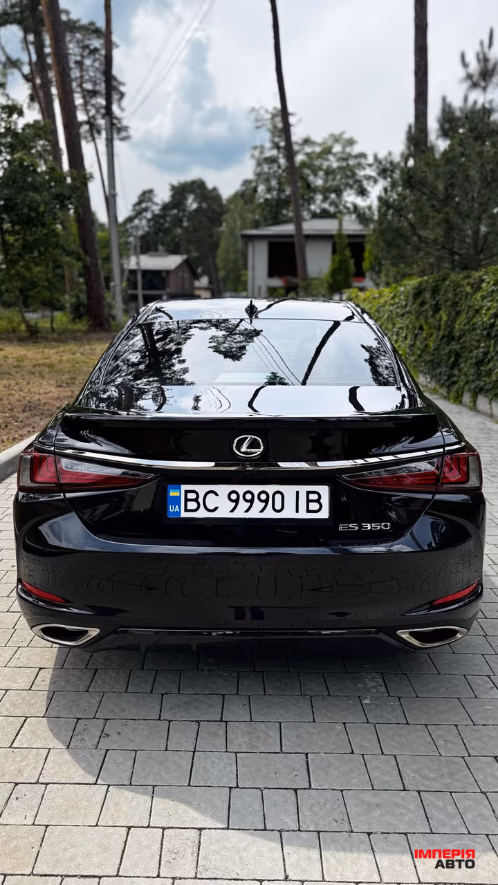 Lexus ES - фото 5