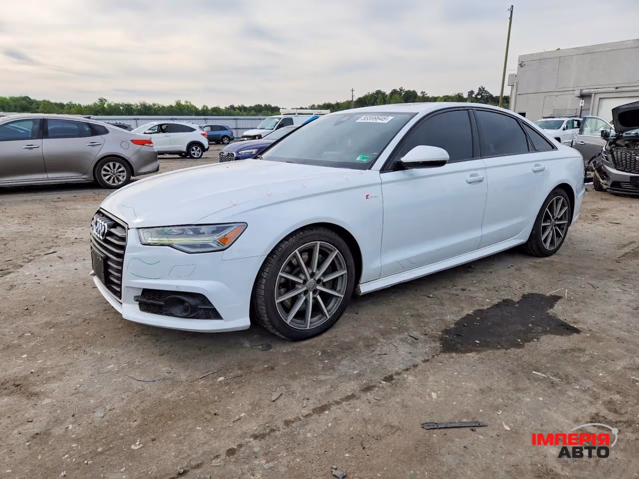 Audi A6 - фото 1