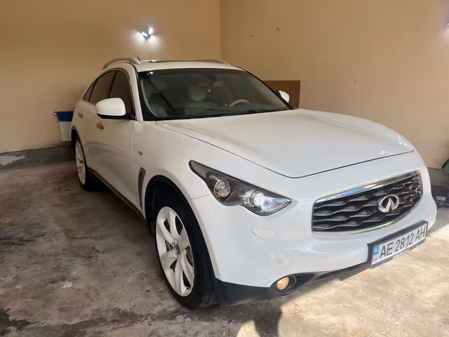 Infiniti FX - зображення 1