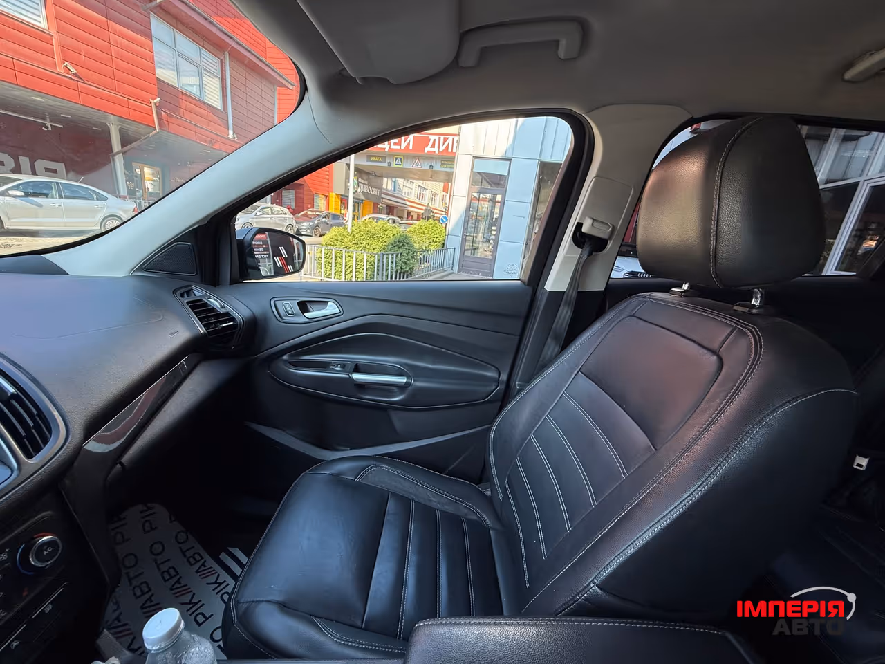 Ford Escape - фото 26