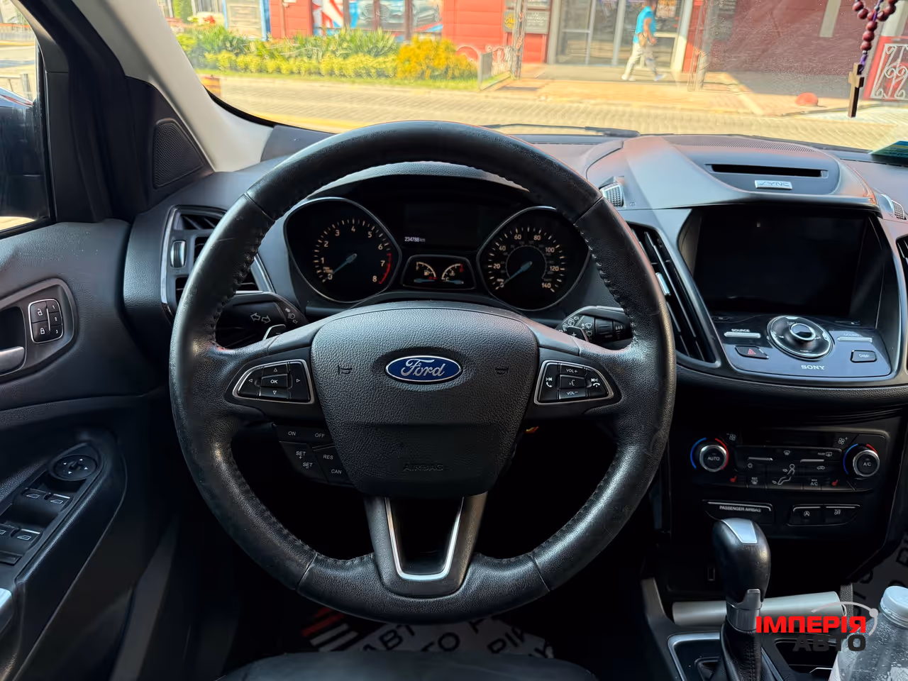 Ford Escape - фото 32