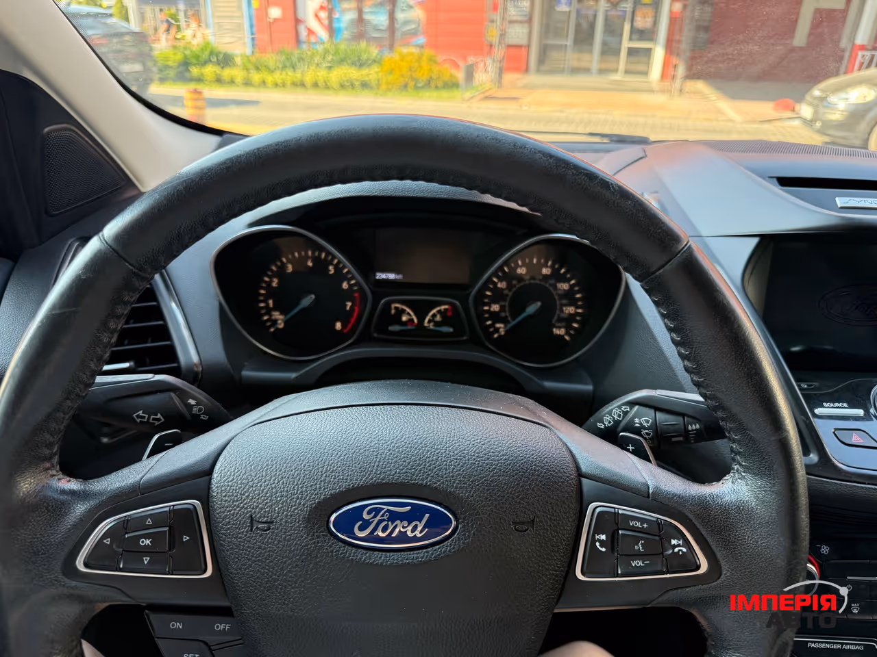 Ford Escape - фото 15