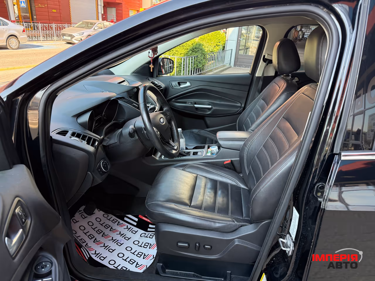 Ford Escape - фото 11