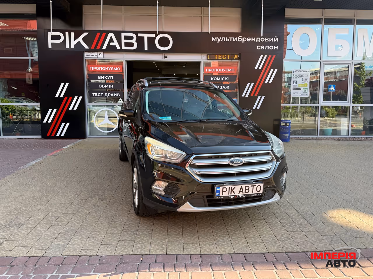 Ford Escape - фото 1