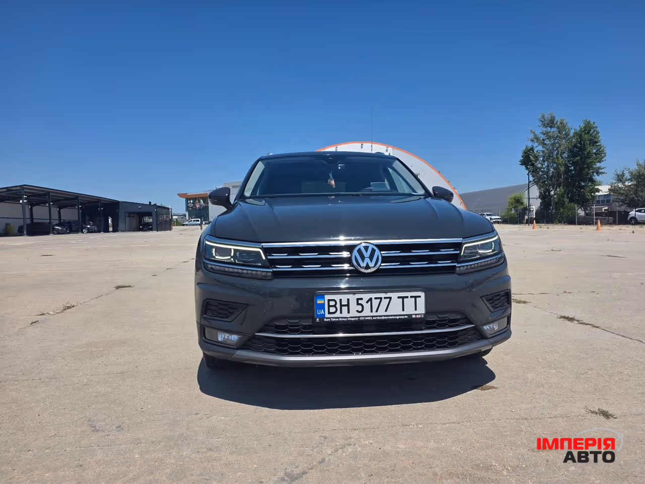 Volkswagen Tiguan - фото 6