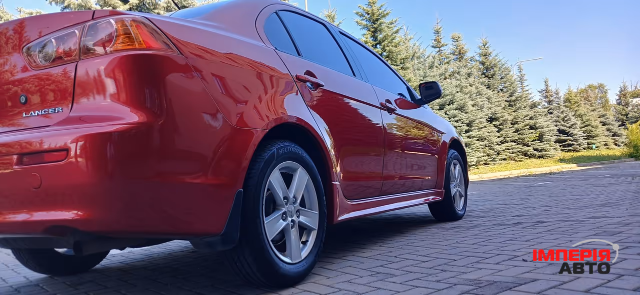 Mitsubishi Lancer - фото 19