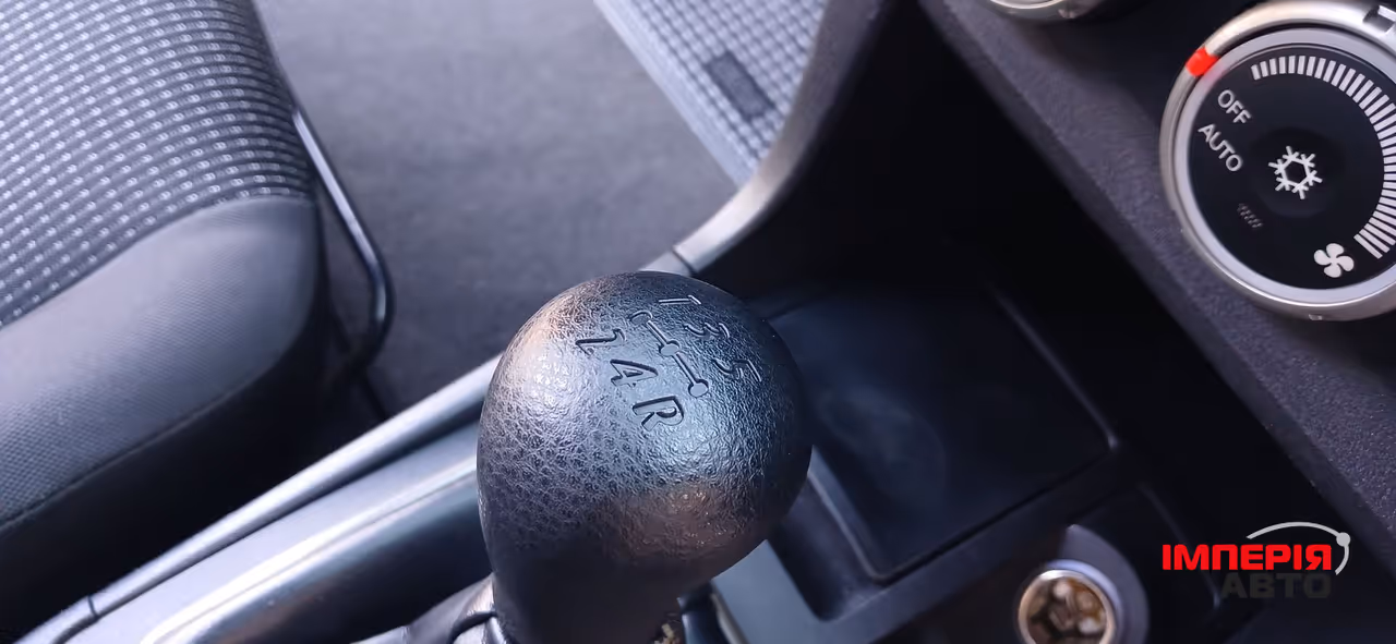 Mitsubishi Lancer - фото 26
