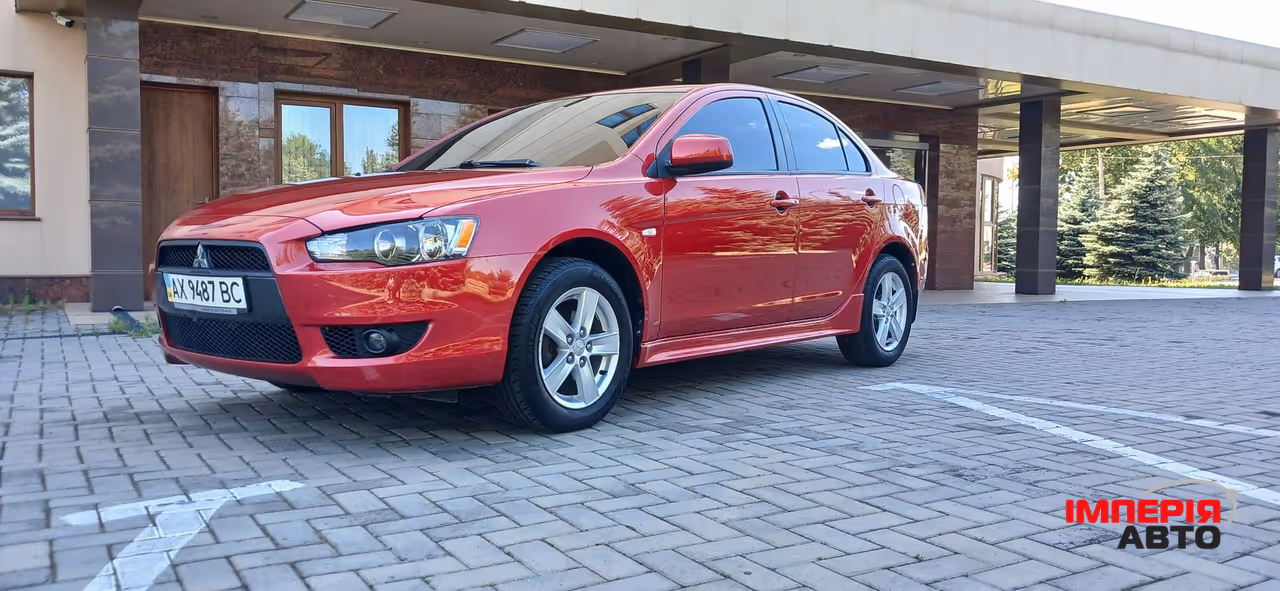Mitsubishi Lancer - фото 8