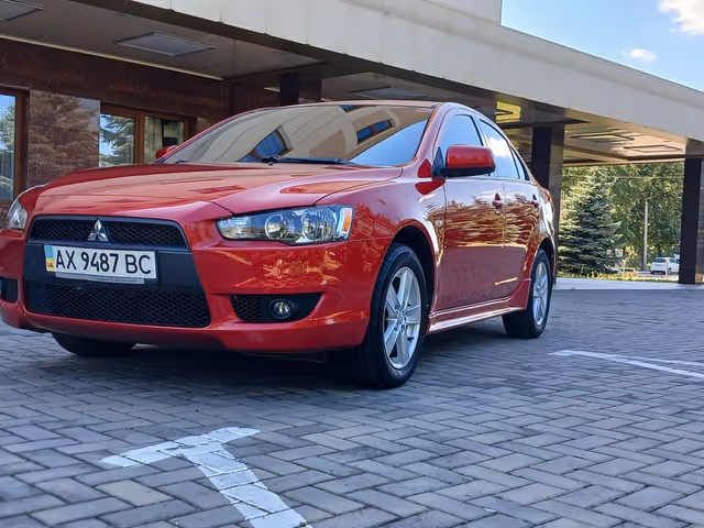 Mitsubishi Lancer - зображення 5
