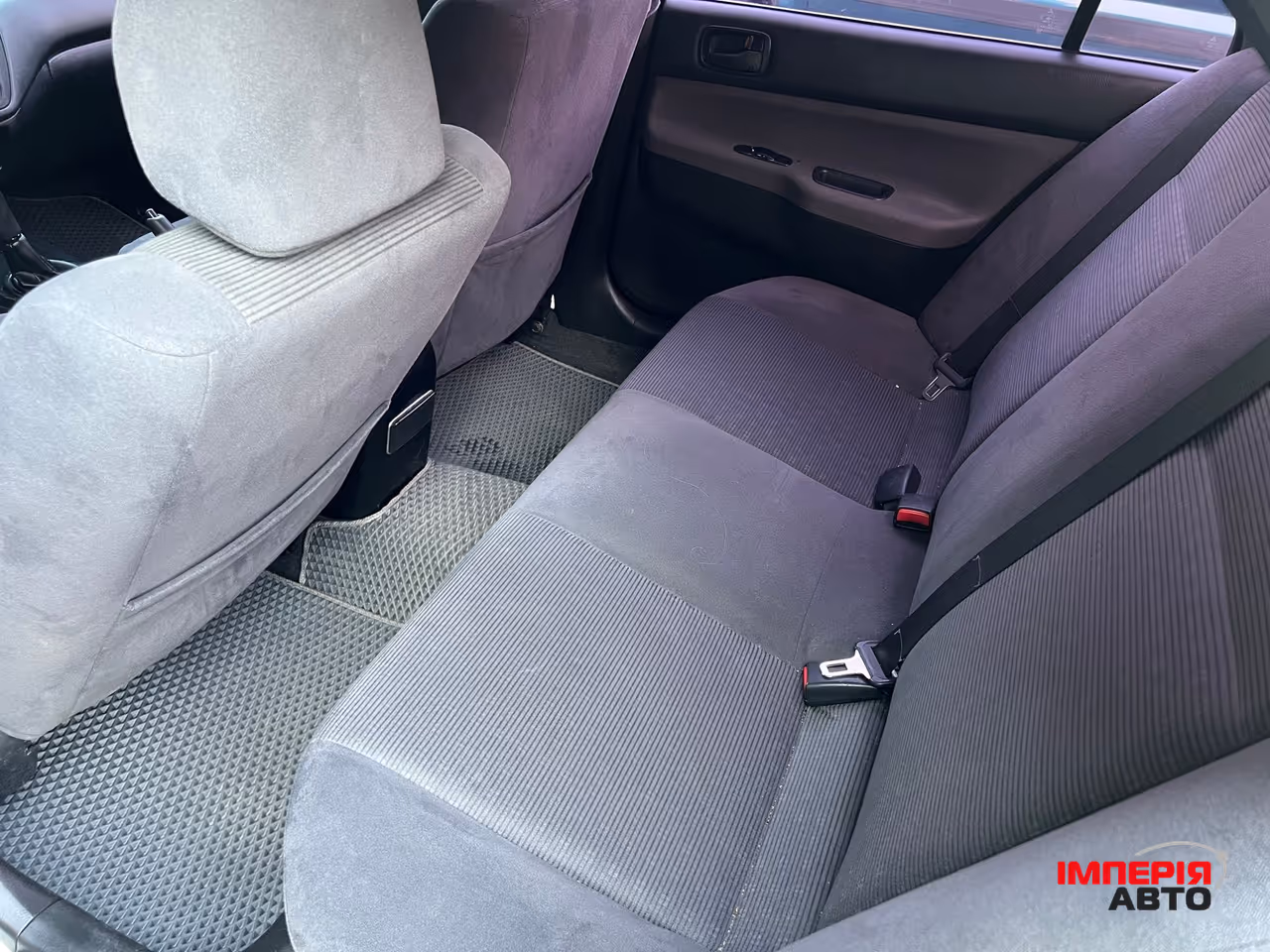 Mitsubishi Lancer - фото 7