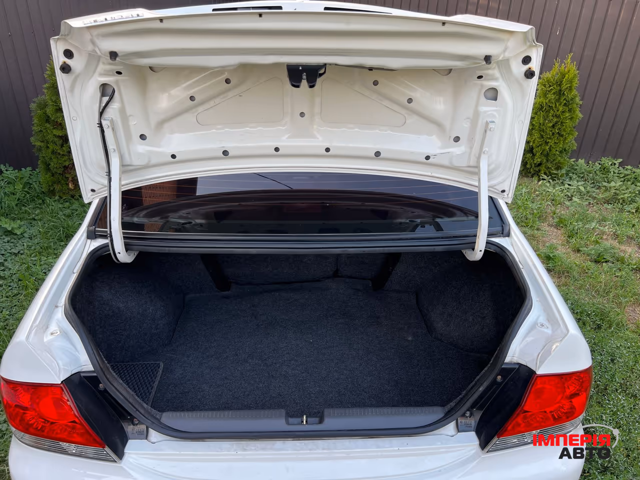 Mitsubishi Lancer - фото 9