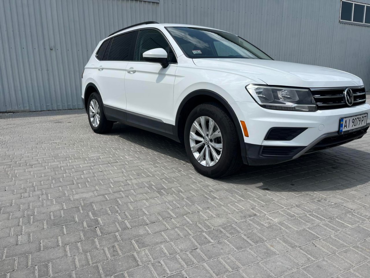 Volkswagen Tiguan - фото 9