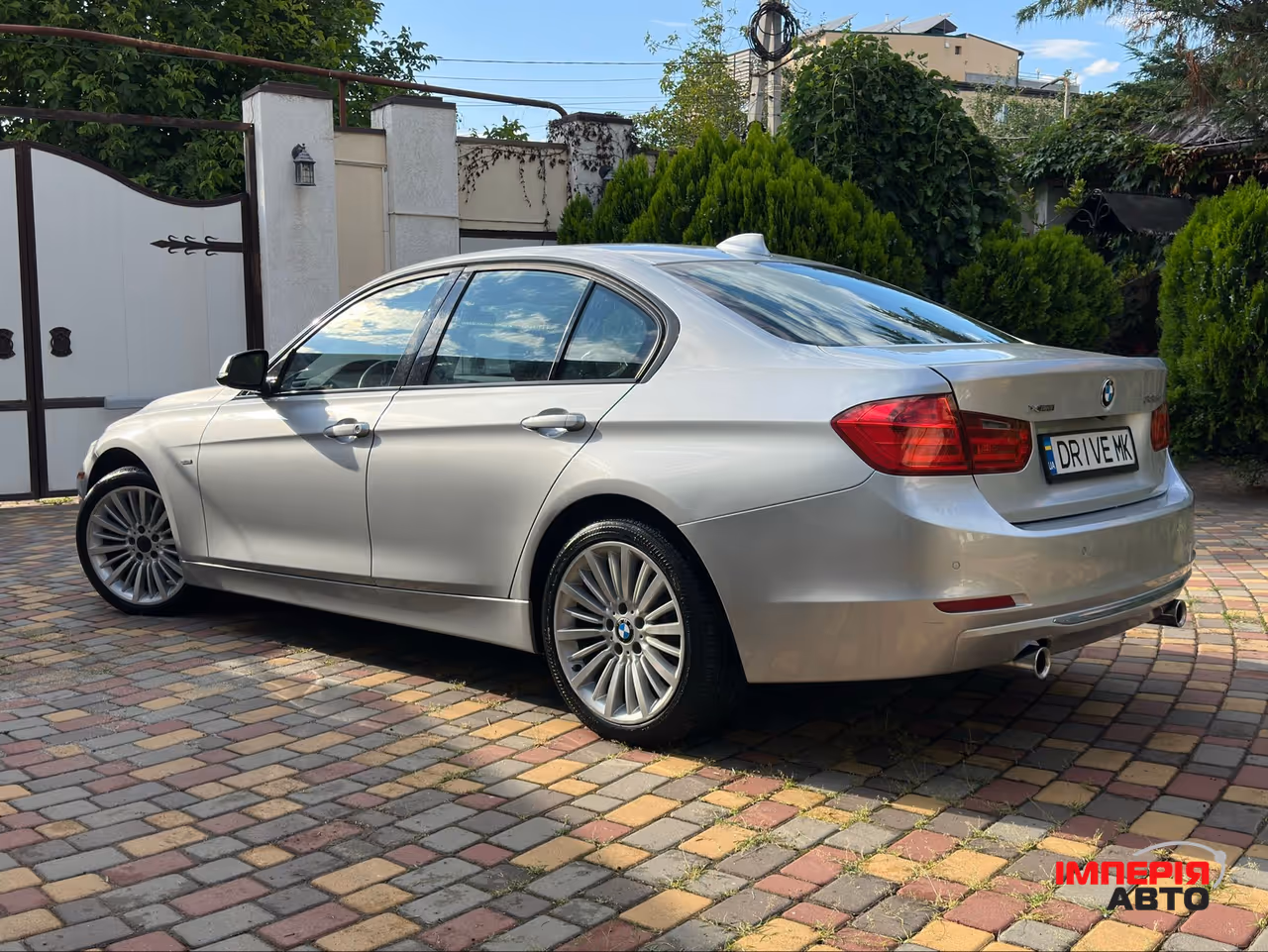 BMW 3 серії - фото 3