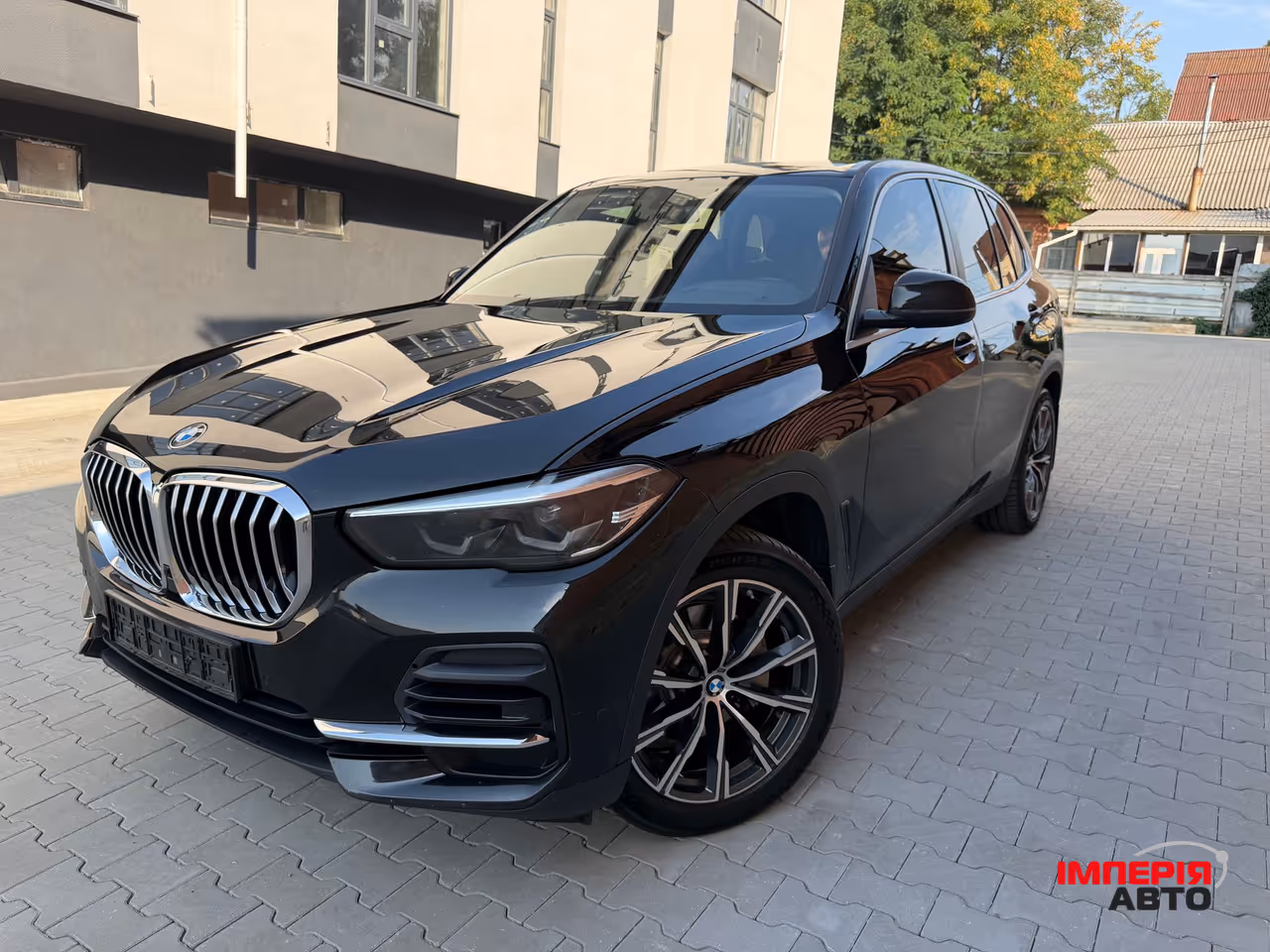 BMW X5 - фото 1