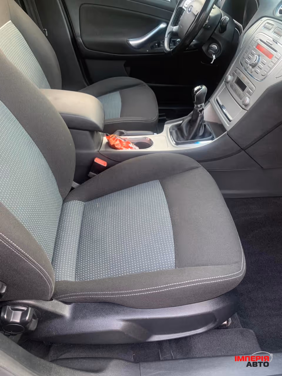 Ford Mondeo - фото 5