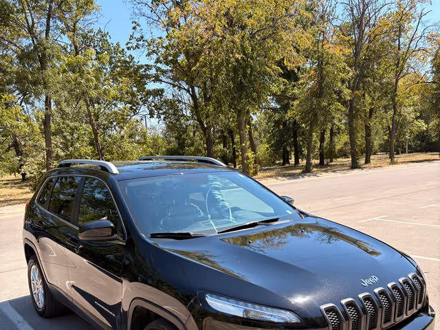 Jeep Cherokee - зображення 3