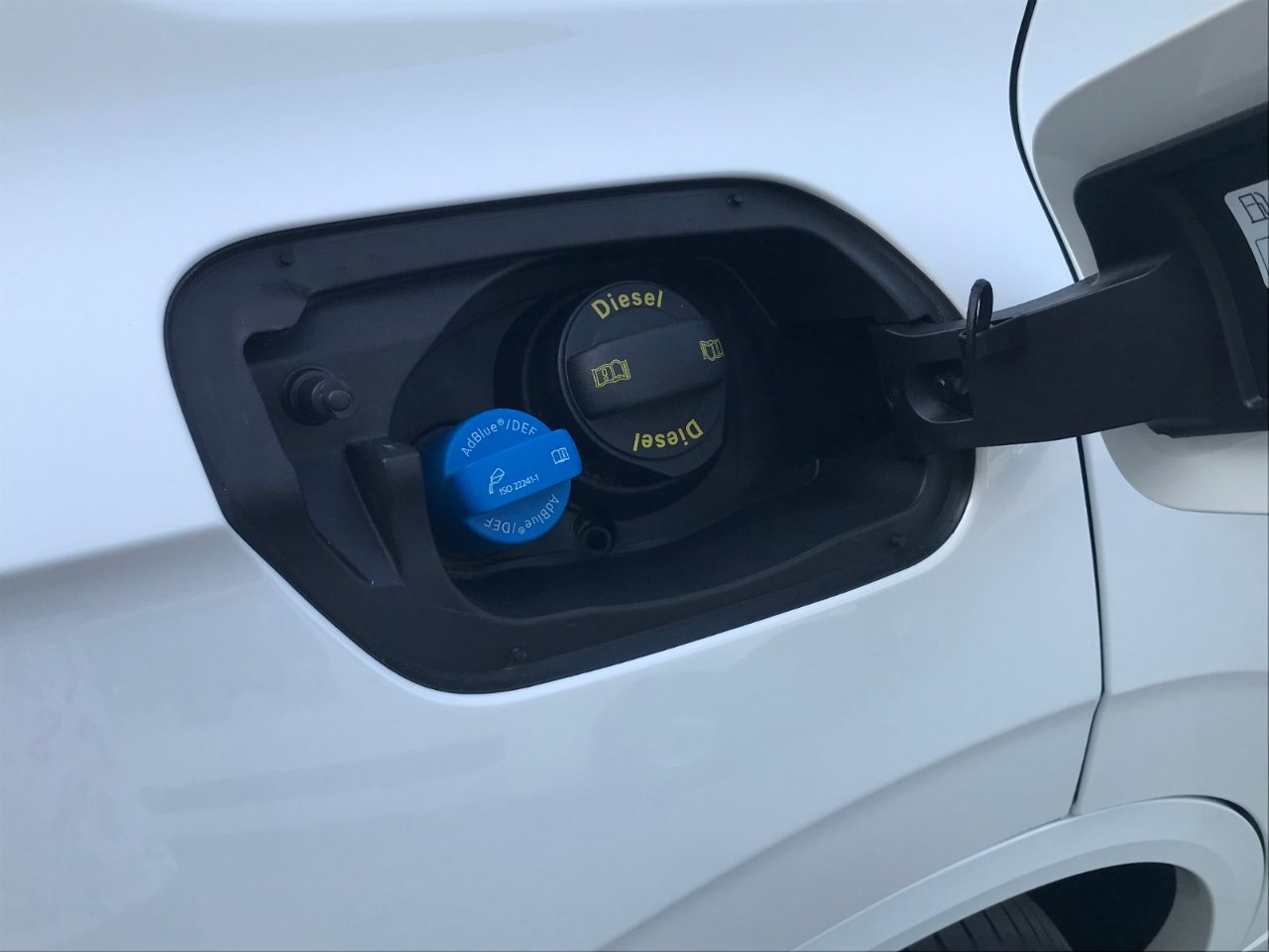 Volkswagen Touareg - фото 43