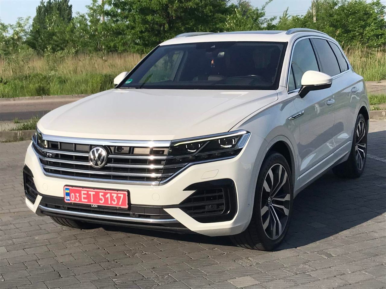 Volkswagen Touareg - фото 52